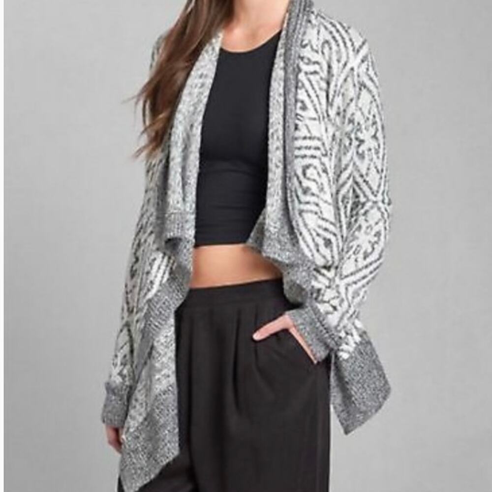 Abercrombie and Fitch Addison Blanket Sweater Gray Wool Blend Cardigan Women's S